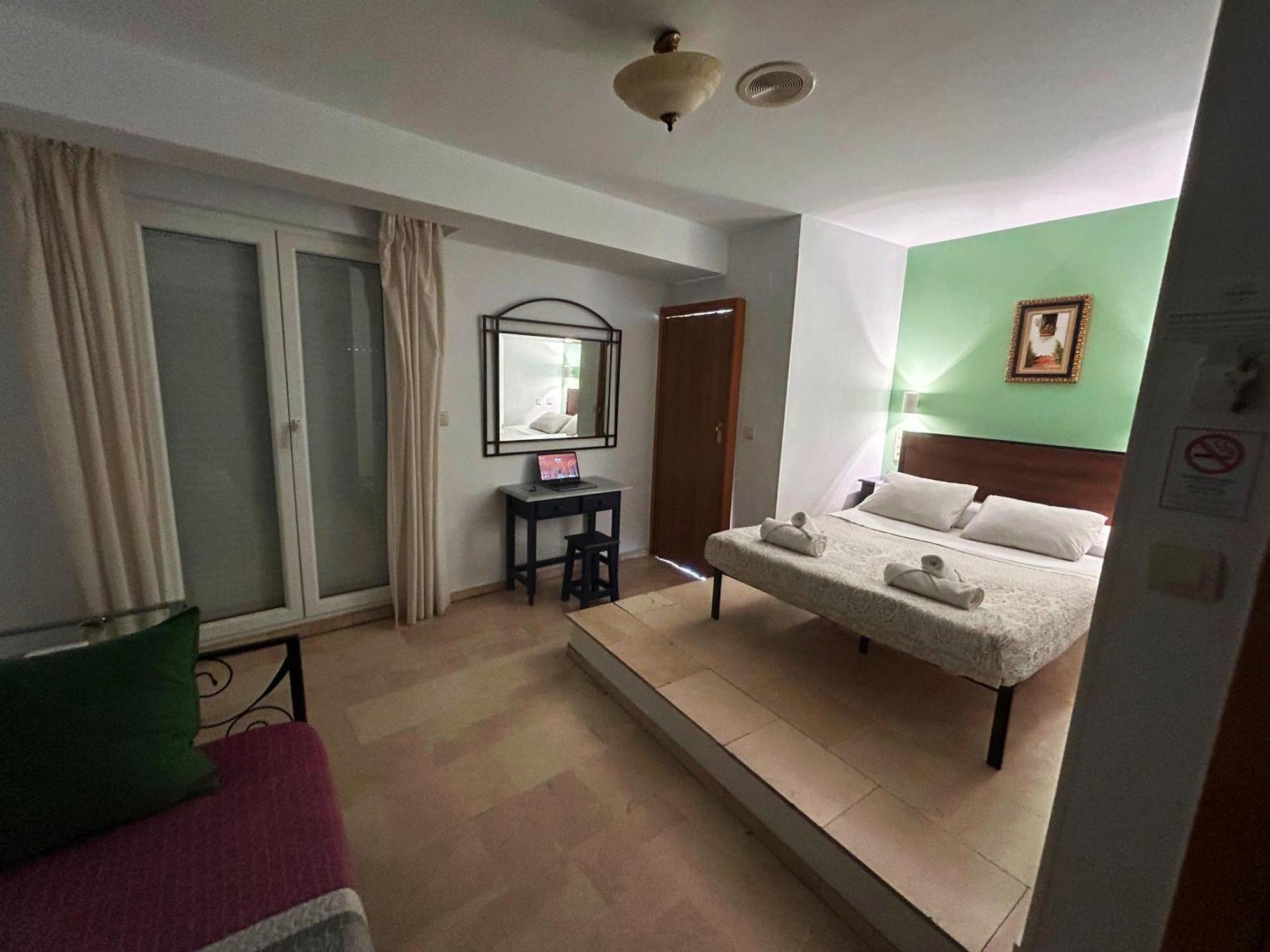 Hostal El Olivo 格拉纳达 外观 照片
