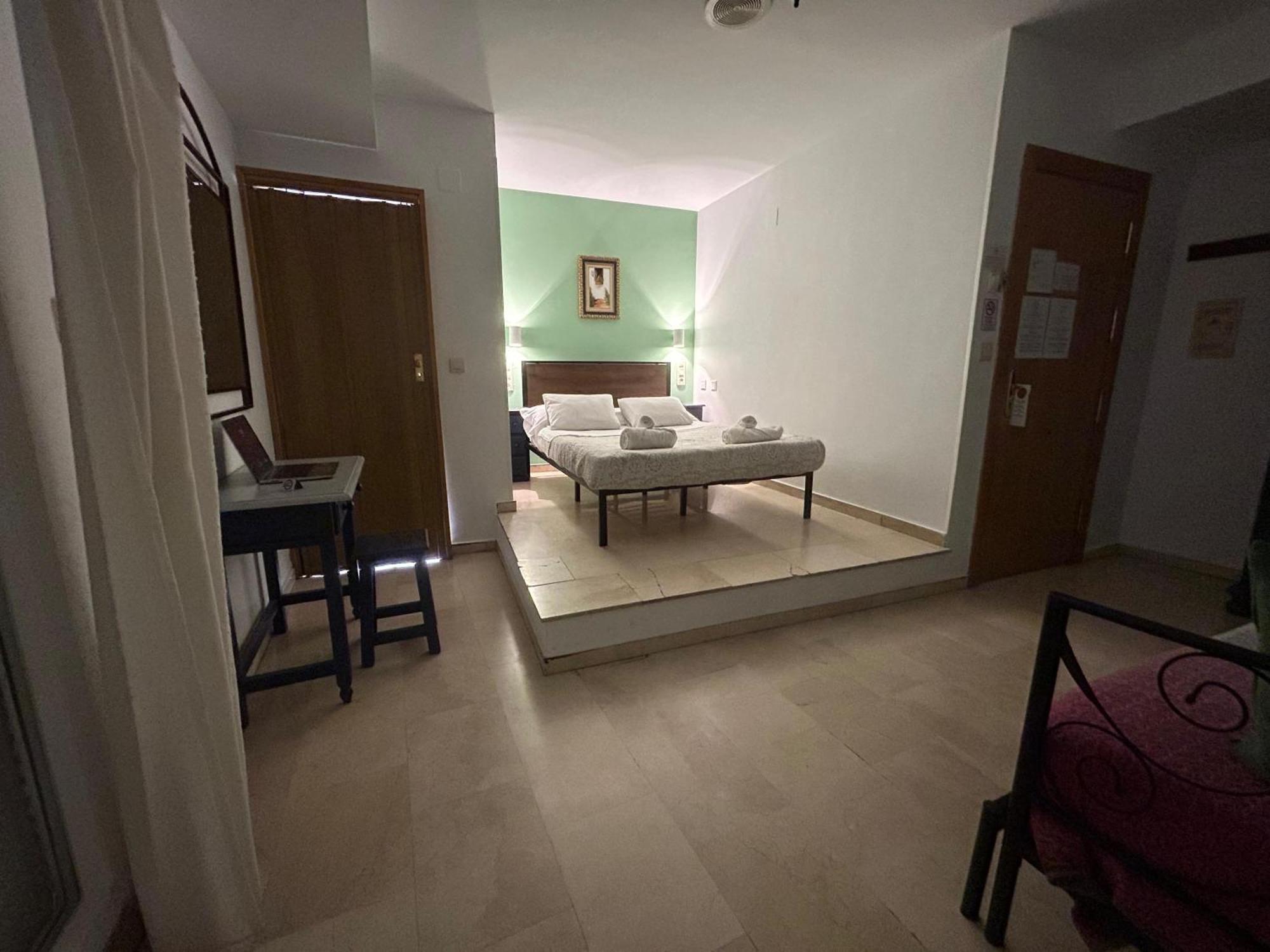 Hostal El Olivo 格拉纳达 外观 照片